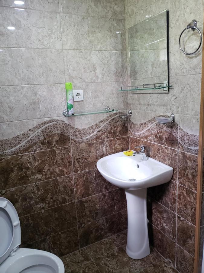 Guest House Nanu Mestia Luaran gambar