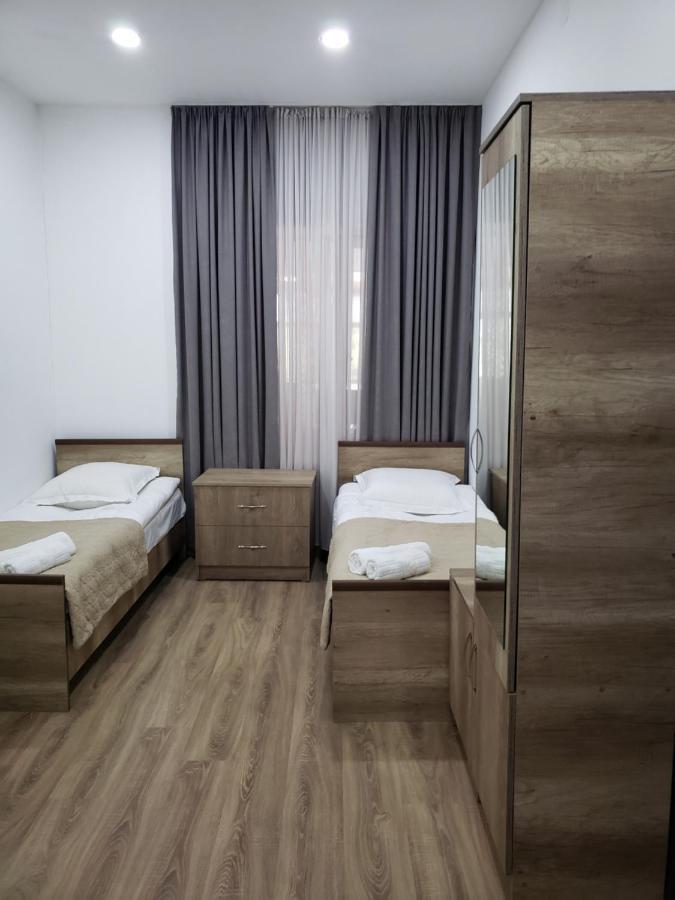 Guest House Nanu Mestia Luaran gambar